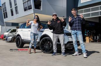 RANGE-ROVER-EVOQUE-D2-GLOSS-BLACK
